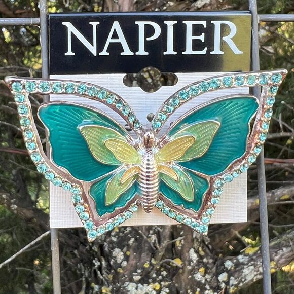 Vintage Napier Brooch‎ Pin Green Butterfly Rhinestones Classic Jewelry - Picture 1 of 14